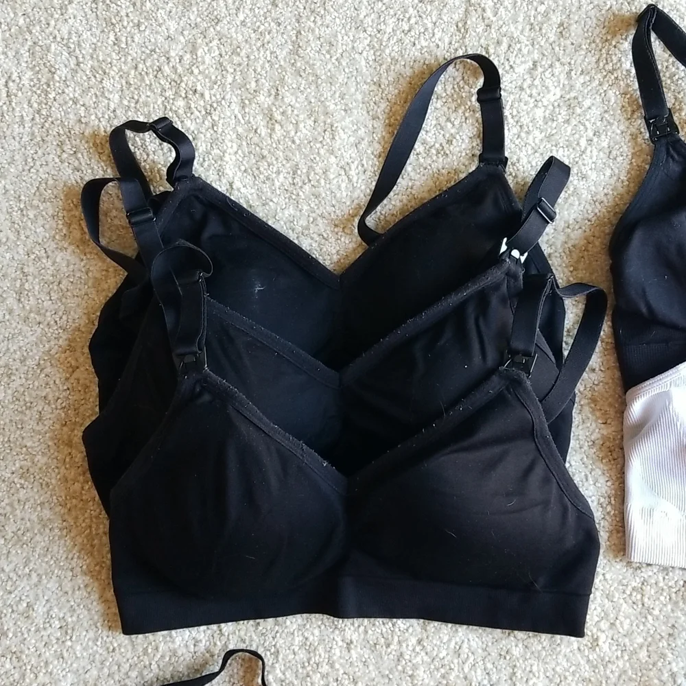 7 maternity bras - Picture 2 of 10